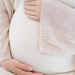 这一增长主要由企🔏业AI基础🆗👇设施、企业AI⌨🌼解决方案🐉以及核心谷歌云平🔉🤮